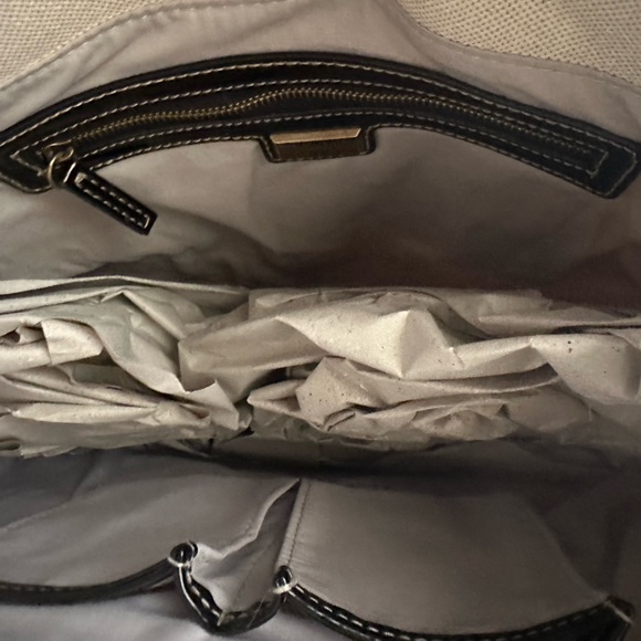 Jason Wu X Target collaboration Milu Tote Bag. - Picture 5 of 6